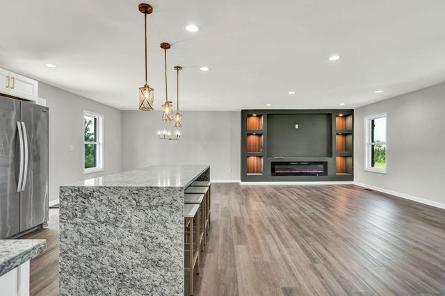 8164 Holly Crest Drive, Chattanooga, TN 37421