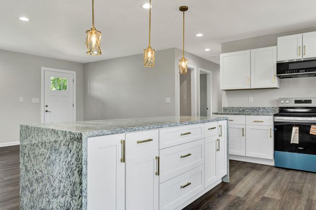 8164 Holly Crest Drive, Chattanooga, TN 37421