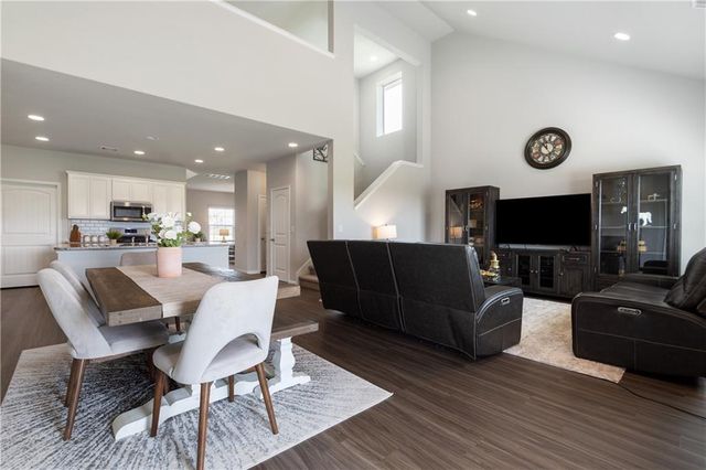 213 Bremen ST, Georgetown, TX 78626