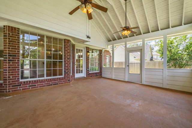 7314 Charred Pine Drive, Magnolia, TX 77354
