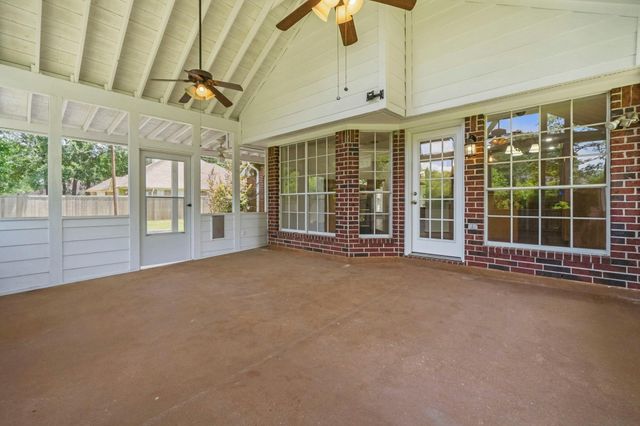7314 Charred Pine Drive, Magnolia, TX 77354