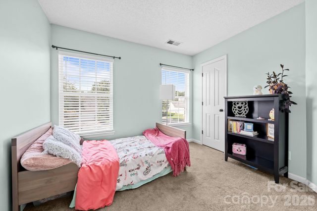 5550 Mt Mansfield Road, Charlotte, NC 28278