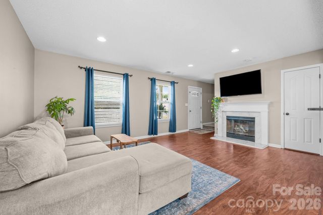 5550 Mt Mansfield Road, Charlotte, NC 28278