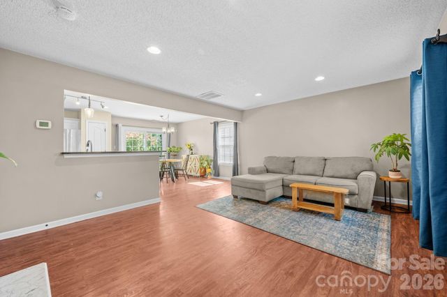 5550 Mt Mansfield Road, Charlotte, NC 28278