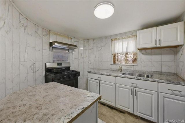 139-72 86th Road, Jamaica, NY 11435