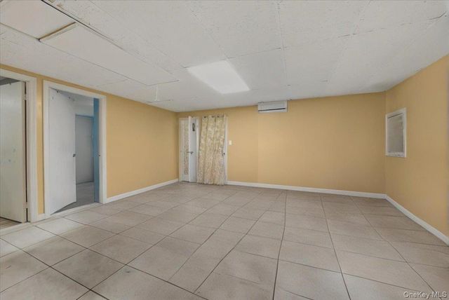 139-72 86th Road, Jamaica, NY 11435