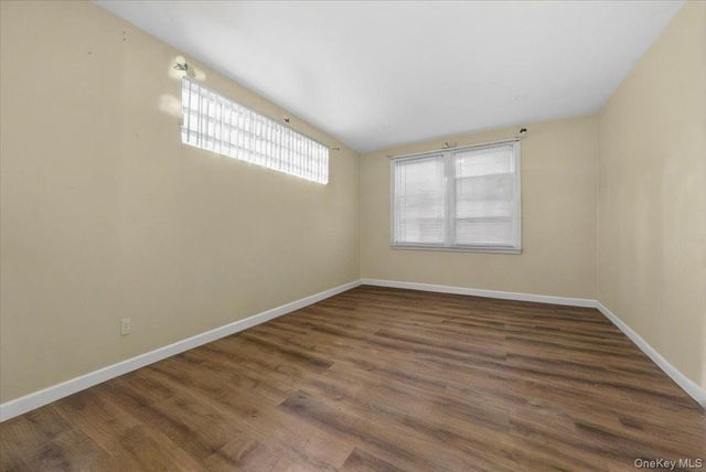 139-72 86th Road, Jamaica, NY 11435