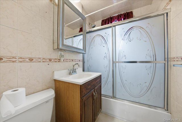 139-72 86th Road, Jamaica, NY 11435