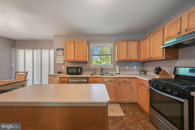 9 BIG POND DR, Milford, DE 19963