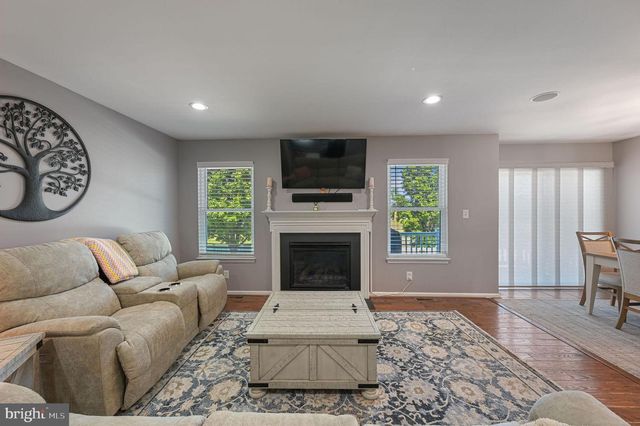 9 BIG POND DR, Milford, DE 19963