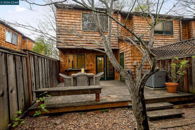 442 Westcliffe Pl., Walnut Creek, CA 94597