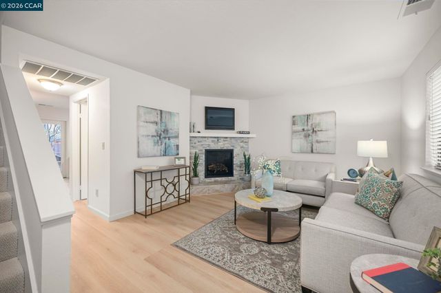 442 Westcliffe Pl., Walnut Creek, CA 94597