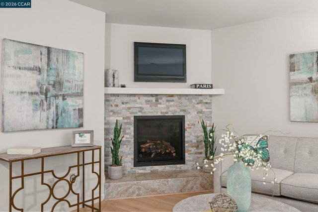 442 Westcliffe Pl., Walnut Creek, CA 94597