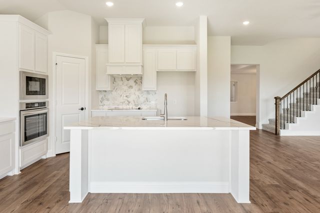 12704 Whispering Wind Drive, Godley, TX 76044