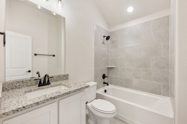 12704 Whispering Wind Drive, Godley, TX 76044