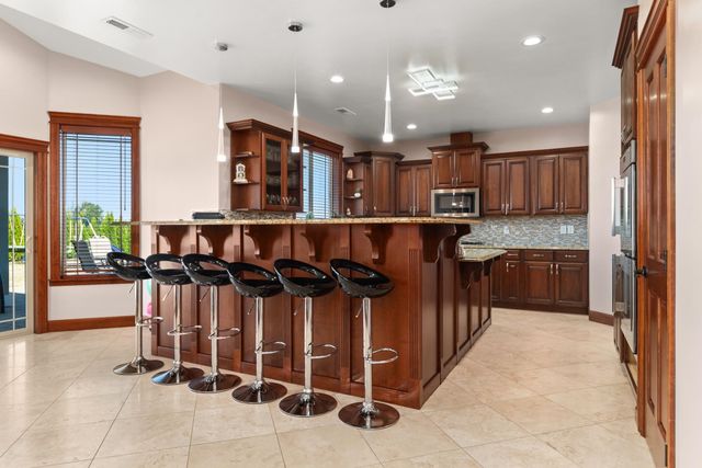 1102 S Wheatland St, Spokane, WA 99022