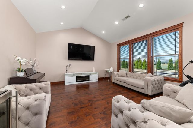 1102 S Wheatland St, Spokane, WA 99022