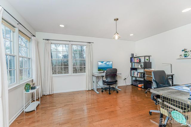 32 Rice Run, East Brunswick, NJ 08816