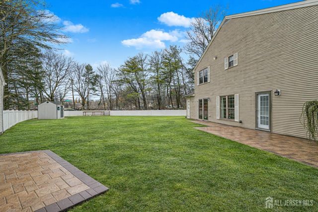 32 Rice Run, East Brunswick, NJ 08816