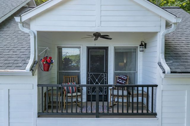 1925 Lakeview Summit Drive, Young Harris, GA 30582