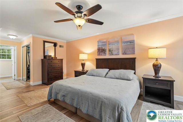1738 Crownwood Street, Salisbury Twp, PA 18103