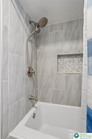 1738 Crownwood Street, Salisbury Twp, PA 18103