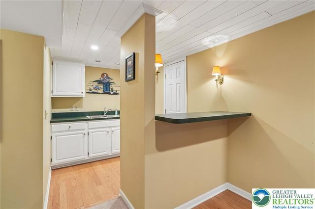 1738 Crownwood Street, Salisbury Twp, PA 18103