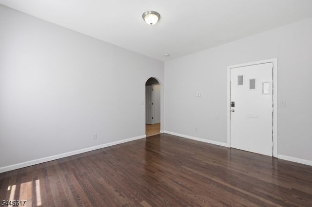 191 21St St, Irvington Twp., NJ 07111