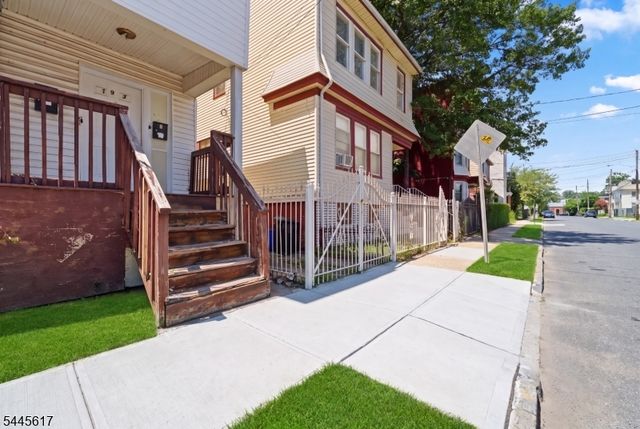 191 21St St, Irvington Twp., NJ 07111