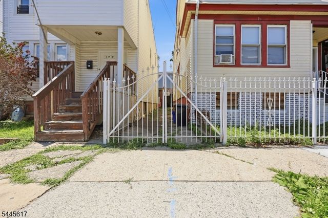 191 21St St, Irvington Twp., NJ 07111