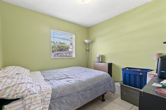 1211 POPPY AVENUE, Orlando, FL 32811