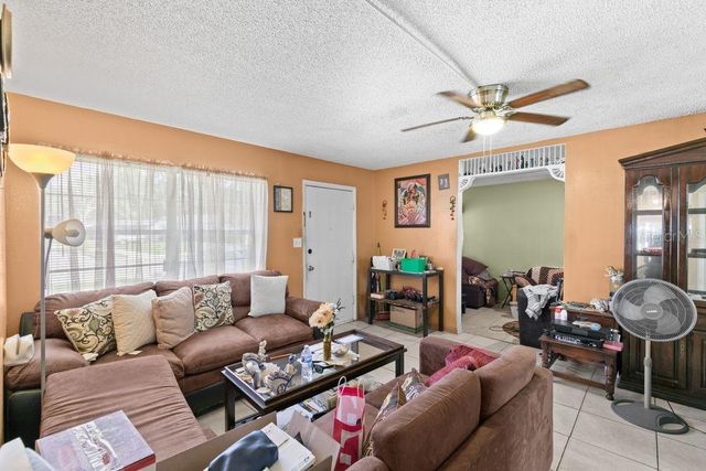 1211 POPPY AVENUE, Orlando, FL 32811