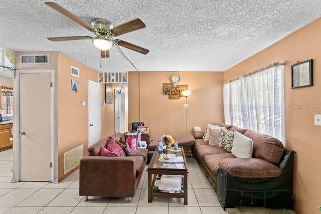 1211 POPPY AVENUE, Orlando, FL 32811