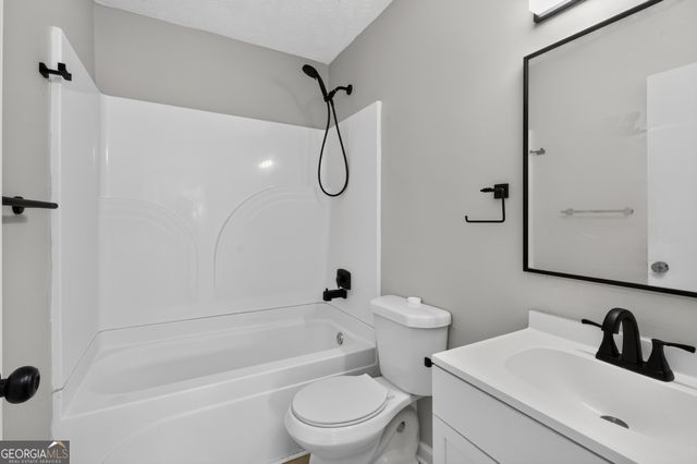3217 Canterbury Trail, Rex, GA 30273