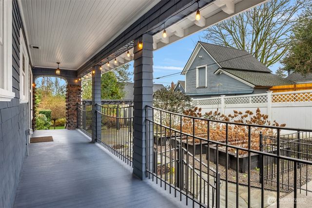 312 Avenue D, Snohomish, WA 98290