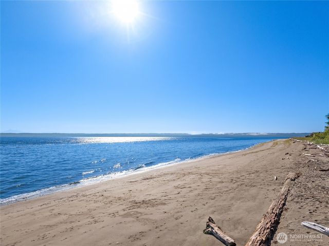 27865 Sandy Beach Lane NE, Kingston, WA 98346