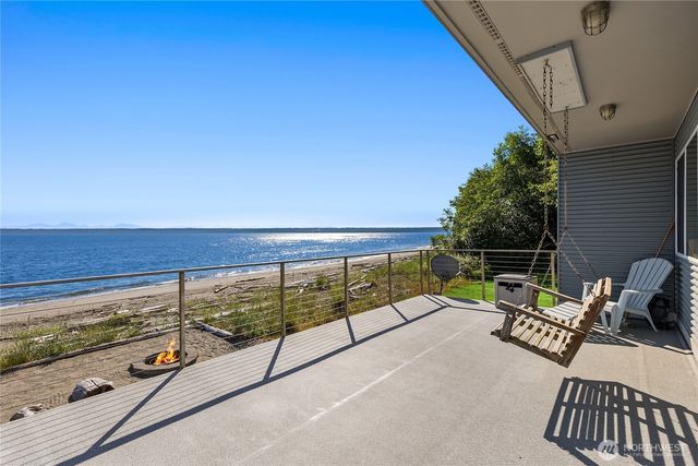 27865 Sandy Beach Lane NE, Kingston, WA 98346
