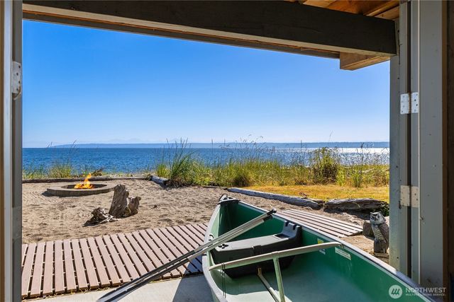27865 Sandy Beach Lane NE, Kingston, WA 98346