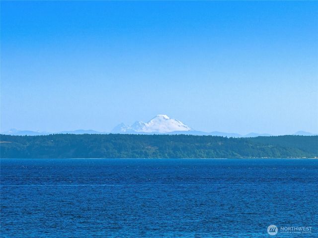 27865 Sandy Beach Lane NE, Kingston, WA 98346