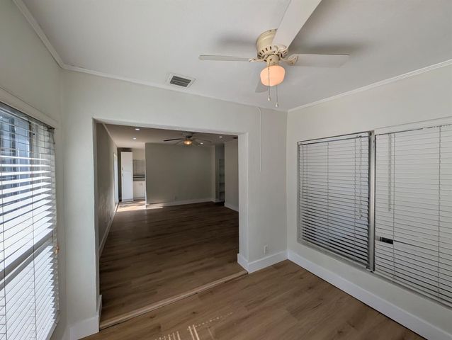 621 NE 56th Street, Oakland Park, FL 33334