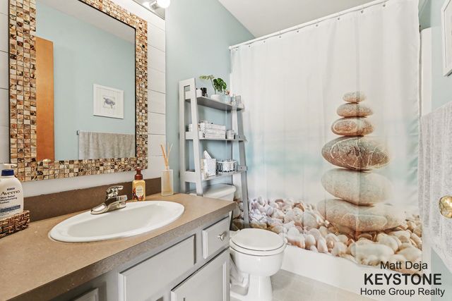 3567 Jacobs Corner Road NE, Rockford, MI 49341