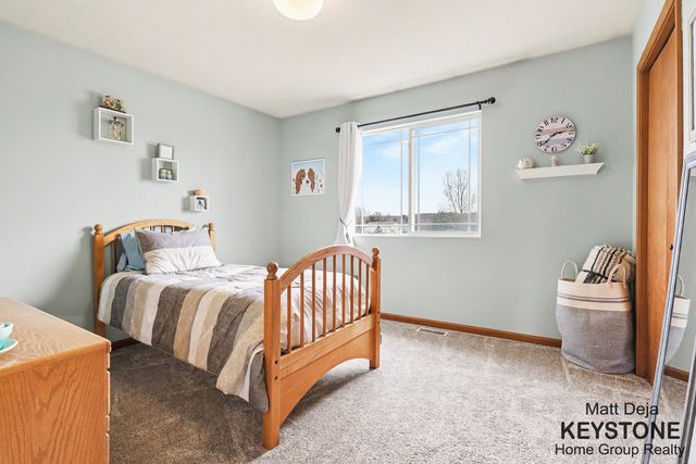 3567 Jacobs Corner Road NE, Rockford, MI 49341