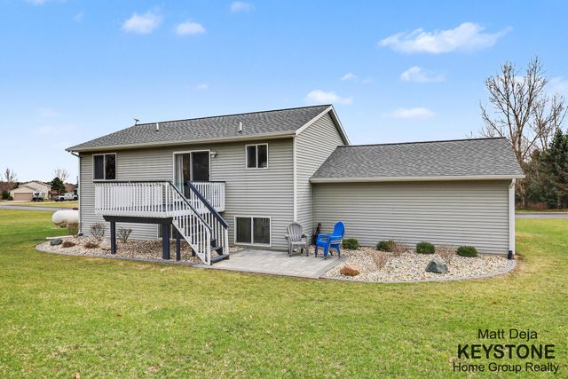 3567 Jacobs Corner Road NE, Rockford, MI 49341