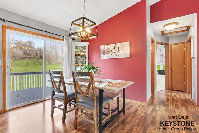 3567 Jacobs Corner Road NE, Rockford, MI 49341