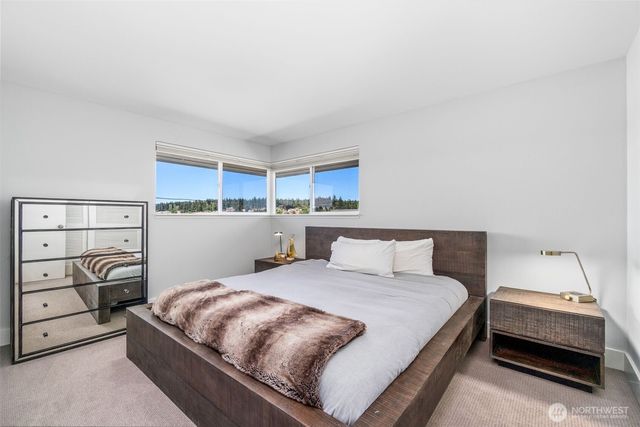 2556 Sunlight Beach Road, Clinton, WA 98236