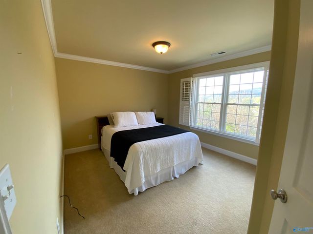 3014 Box Canyon Road, Huntsville, AL 35803