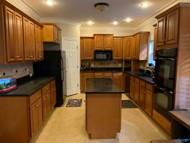 3014 Box Canyon Road, Huntsville, AL 35803
