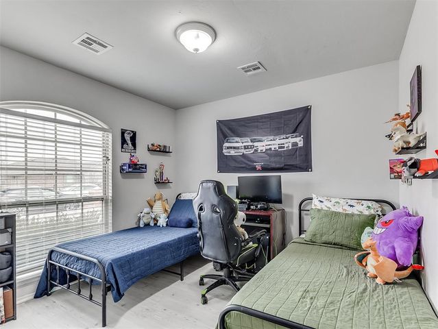 5610 Clearwater Drive, Oklahoma City, OK 73179