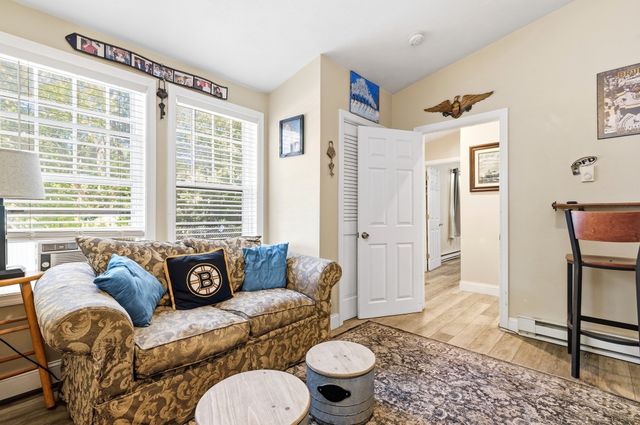 19 Ames Island Rd, Wareham, MA 02571