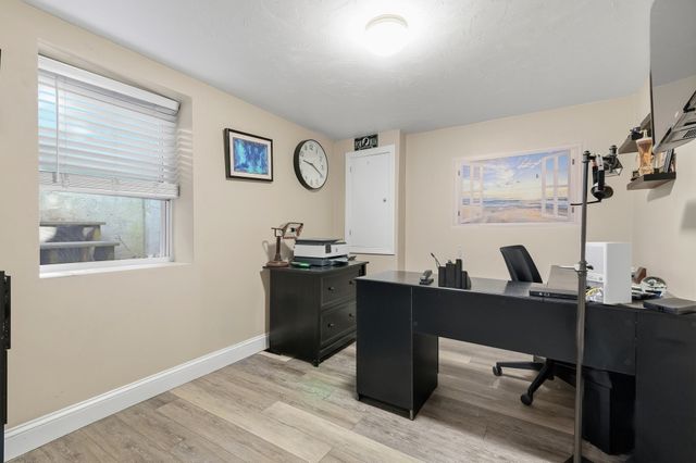 19 Ames Island Rd, Wareham, MA 02571
